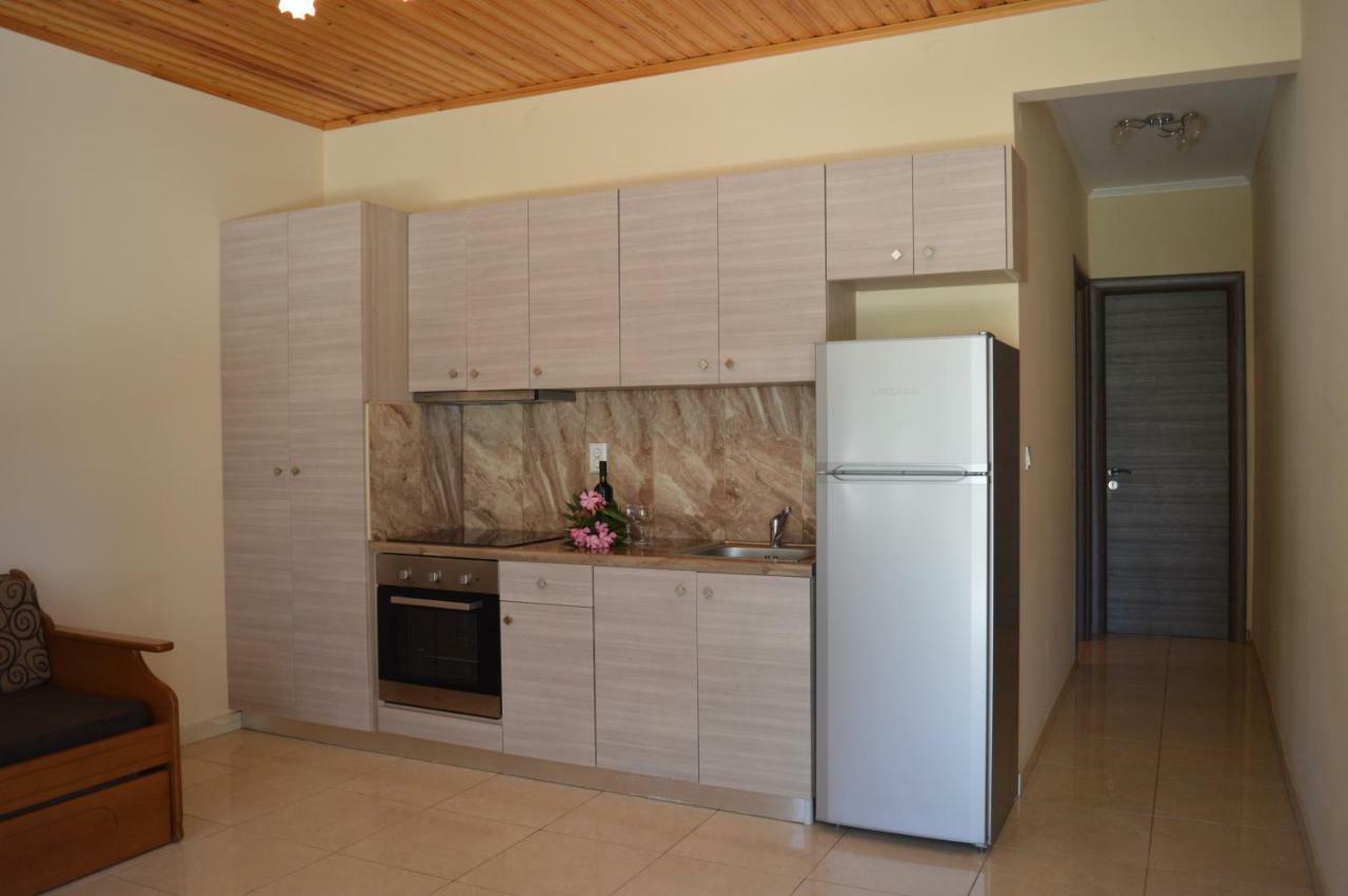 Garden View Apartments Anaxos Exterior photo